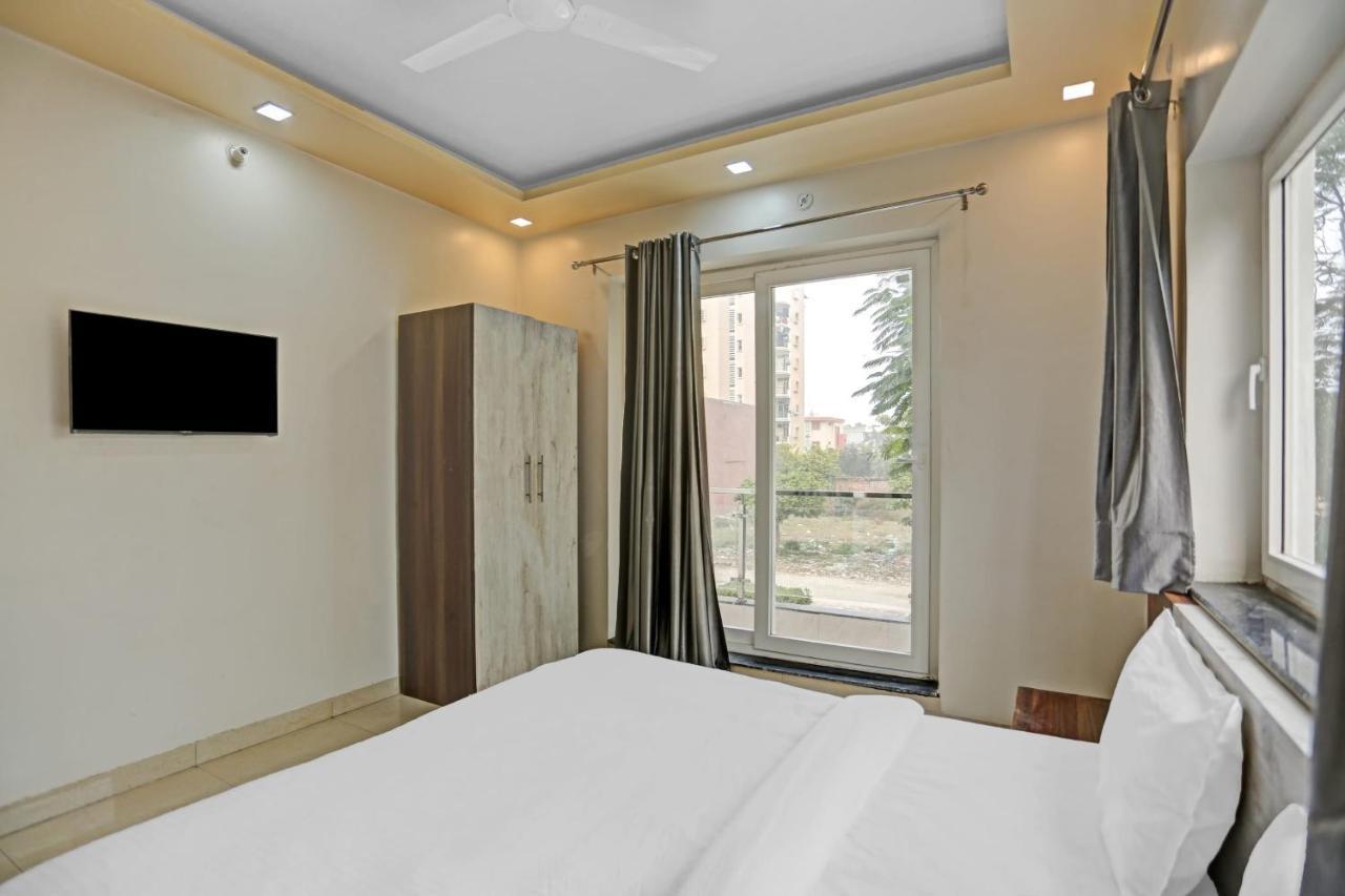 OYO 85795 Hotel Expo View Greater Noida Exterior foto